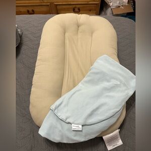 Snuggle Me Infant Lounger & Cover